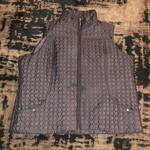 Woman’s plus size vest